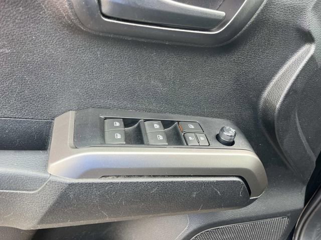 Used 2023 Toyota Tacoma SR5 w/ SR5 Appearance Package image 25