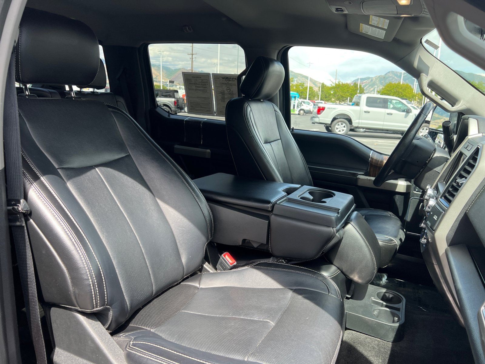 Certified 2018 Ford F150 Lariat w/ Equipment Group 501A Mid AWD/4WD image 30