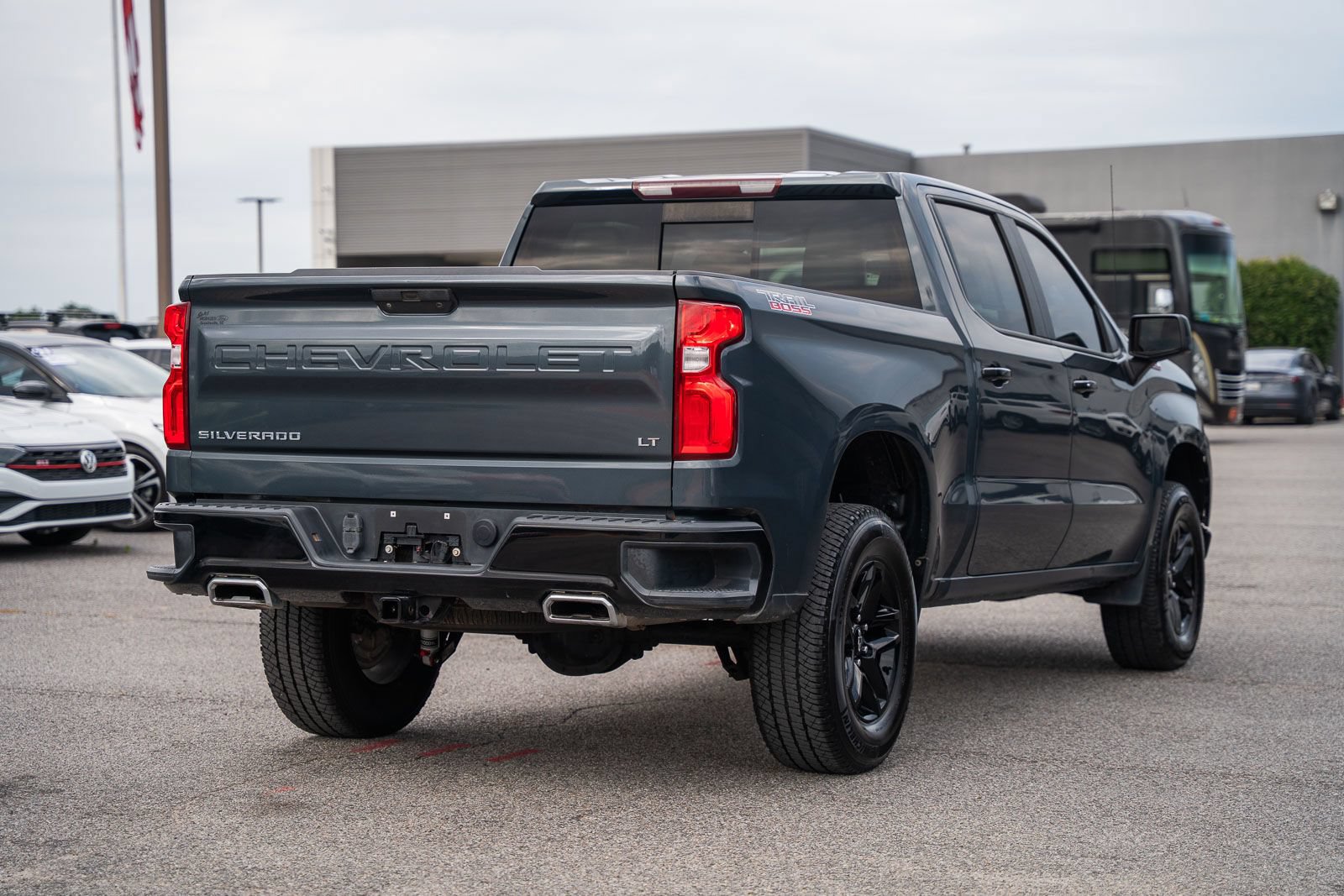 Used 2020 Chevrolet Silverado 1500 LT Trail Boss AWD/4WD image 7