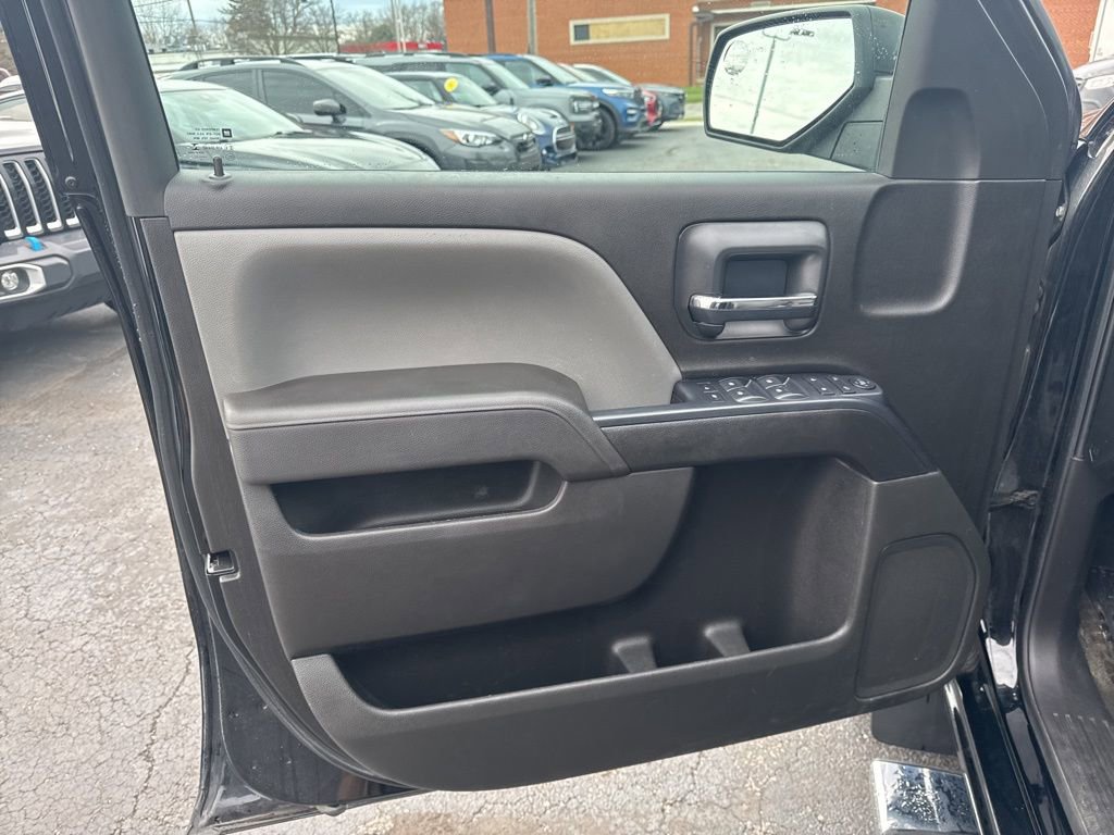 Used 2017 GMC Sierra 1500 4x4 Crew Cab w/ Sierra Convenience Package image 23