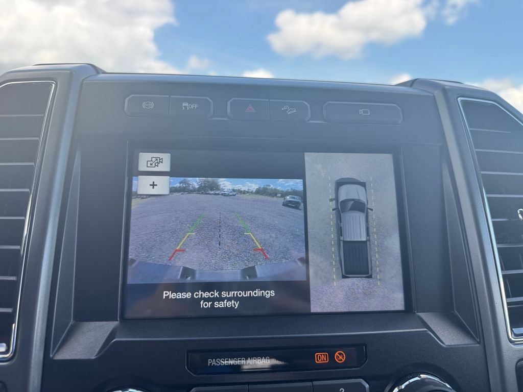 Certified 2019 Ford F250 XLT w/ XLT Premium Package AWD/4WD image 32