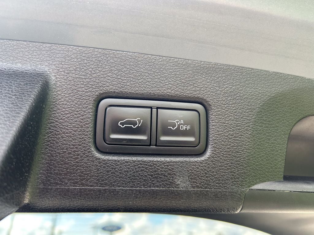 Used 2025 Kia Telluride S AWD/4WD image 19