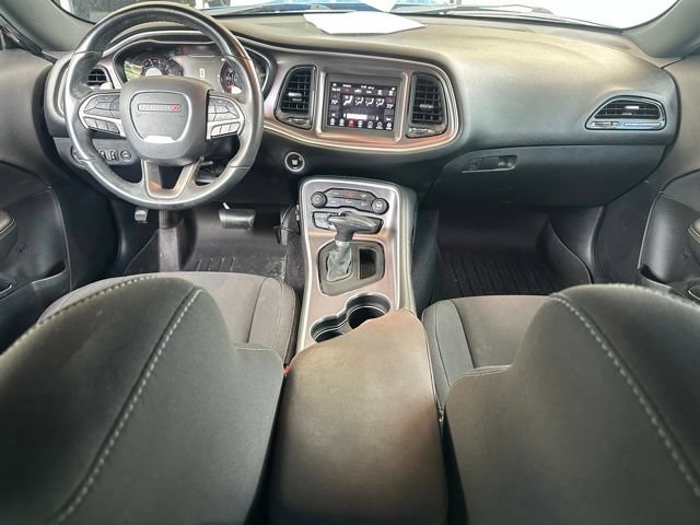 Used 2019 Dodge Challenger GT w/ Driver Convenience Group RWD image 11