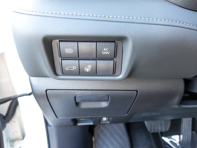 Used 2026 Toyota Highlander Limited AWD/4WD image 23