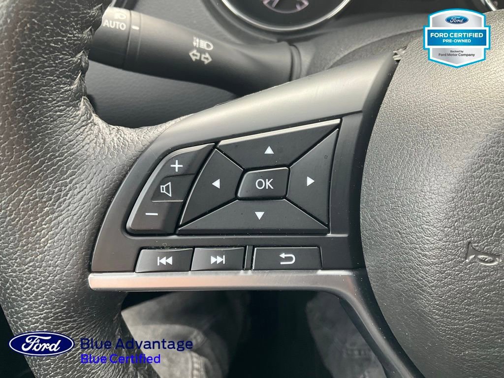 Used 2020 Nissan Rogue SV w/ Premium Package image 15