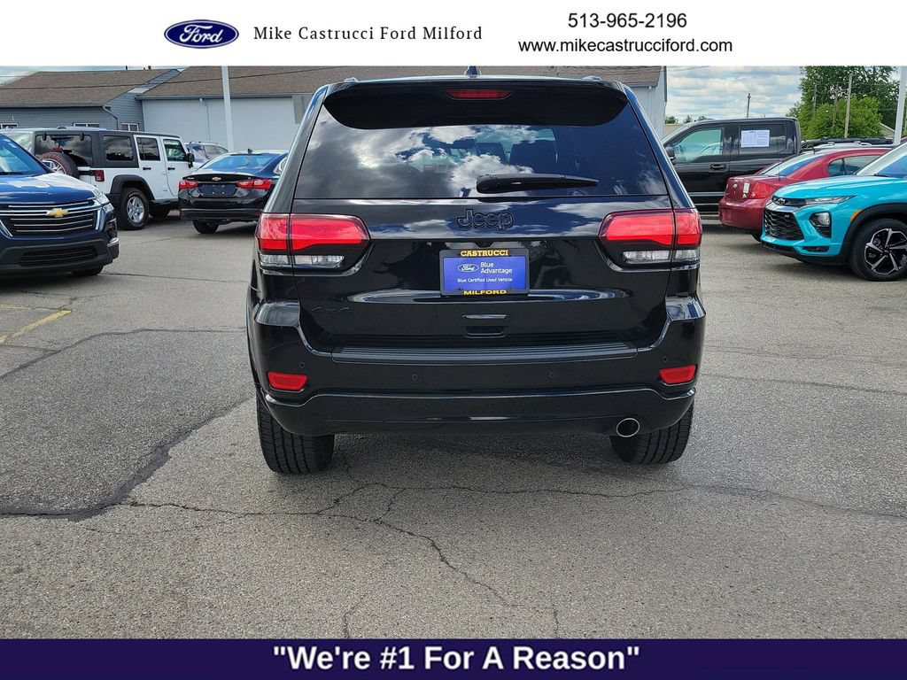Used 2020 Jeep Grand Cherokee Altitude AWD/4WD image 4
