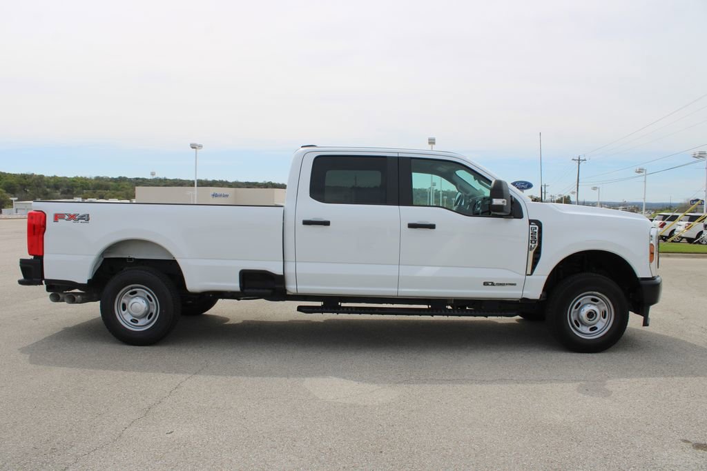 Certified 2025 Ford F250 XL w/ FX4 Off-Road Package image 3