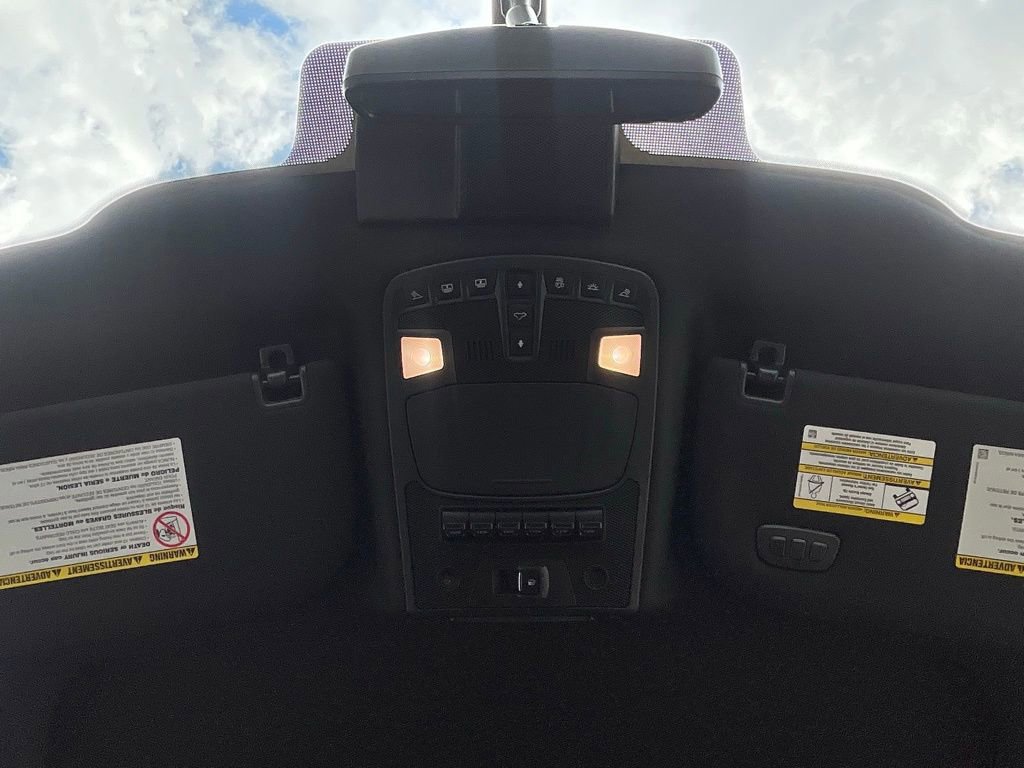 Certified 2022 Ford F350 Platinum w/ FX4 Off-Road Package image 51