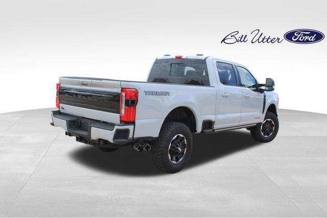 Certified 2026 Ford F350 Platinum w/ Tremor Off-Road Package AWD/4WD image 5