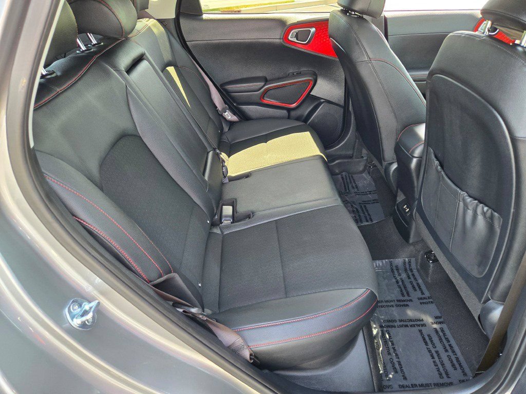 Used 2025 Kia Soul GT-Line w/ GT-Line Technology Package FWD image 10