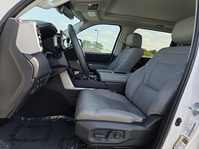 Used 2024 Toyota Tundra Limited w/ Power Package AWD/4WD image 12