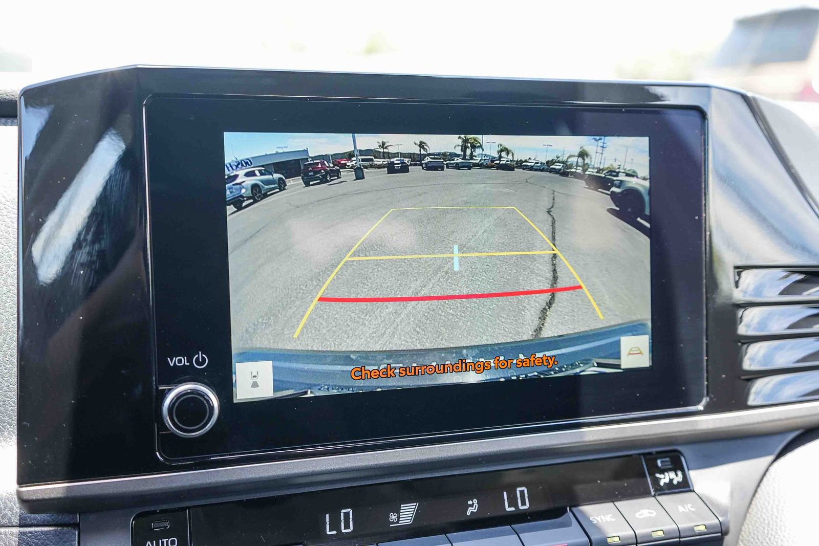 Used 2025 Toyota Camry LE FWD image 25