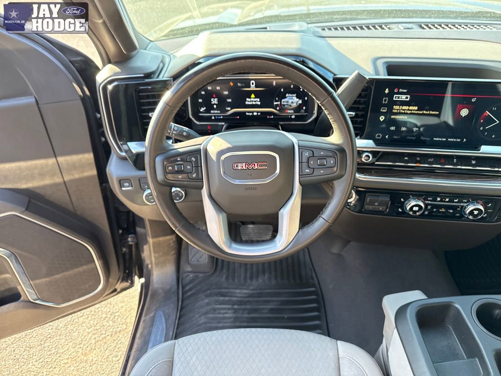 Used 2025 GMC Sierra 1500 SLE AWD/4WD image 16