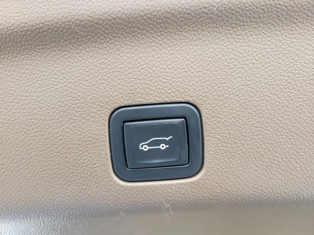 Used 2021 GMC Yukon Denali image 28