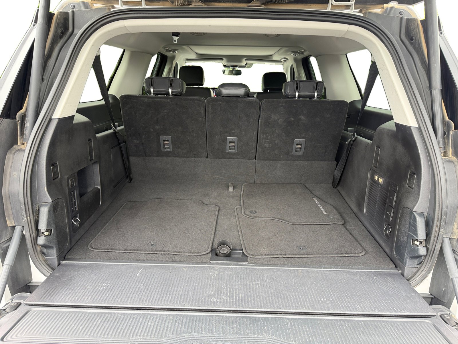 Certified 2025 Ford Expedition Max Platinum AWD/4WD image 17