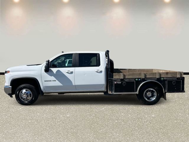 Used 2024 Chevrolet Silverado 3500 LT w/ Convenience Package AWD/4WD image 8