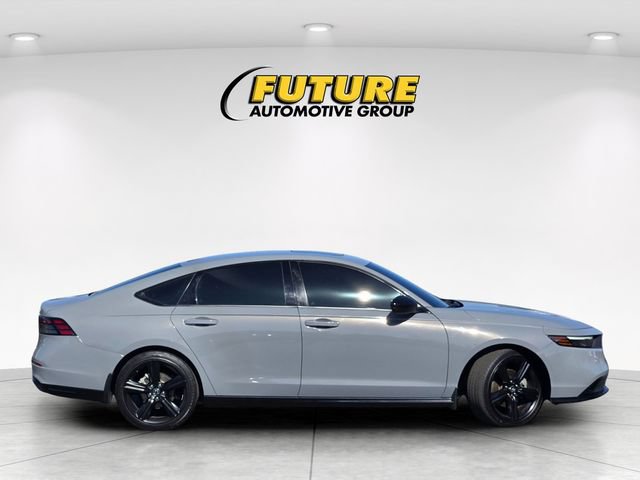 Used 2023 Honda Accord Sport image 3