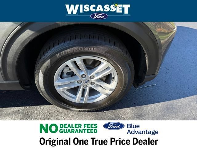 Certified 2022 Ford Explorer XLT w/ Equipment Group 202A AWD/4WD image 39