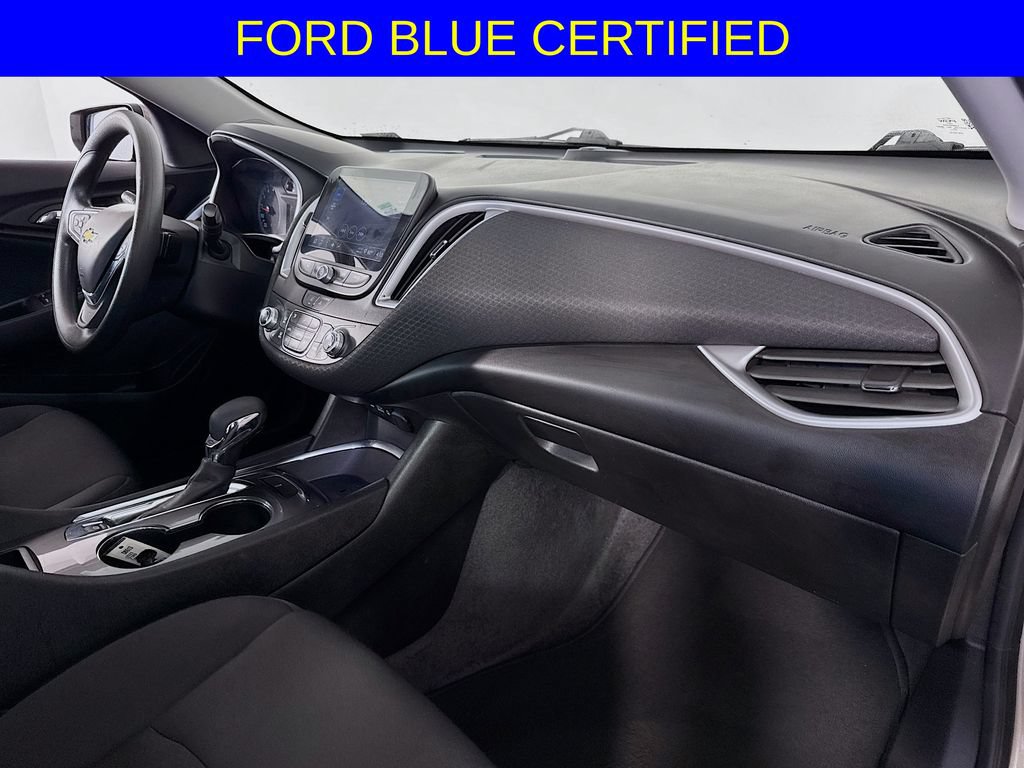 Used 2023 Chevrolet Malibu LT FWD image 30