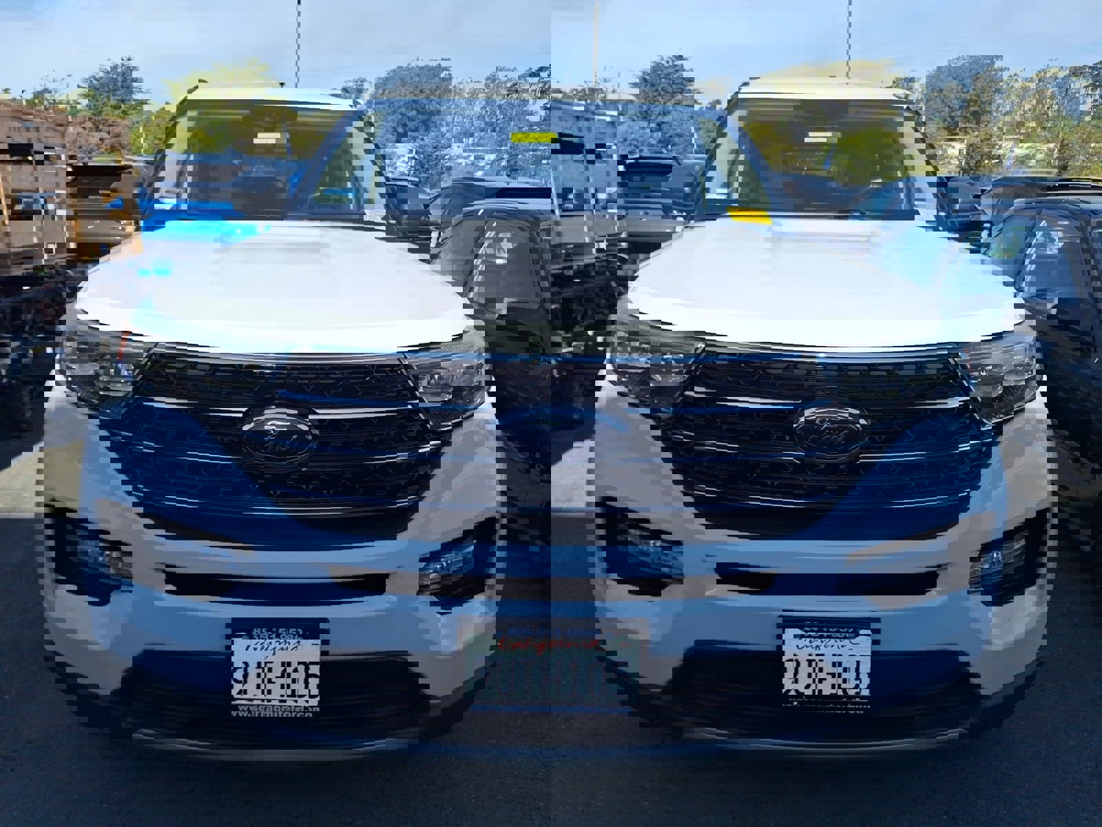 Certified 2020 Ford Explorer XLT w/ Equipment Group 202A image 2