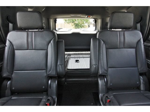 Used 2023 Chevrolet Tahoe RST w/ Luxury Package RWD image 13