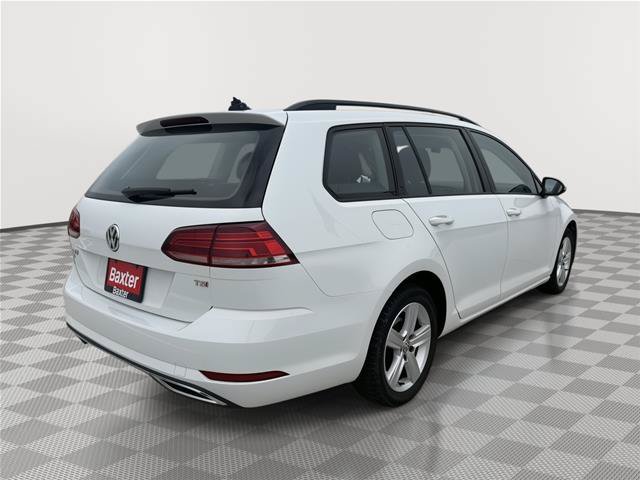 Used 2018 Volkswagen Golf SE FWD image 10