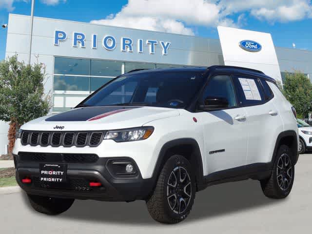 Used 2025 Jeep Compass Trailhawk AWD/4WD video 1