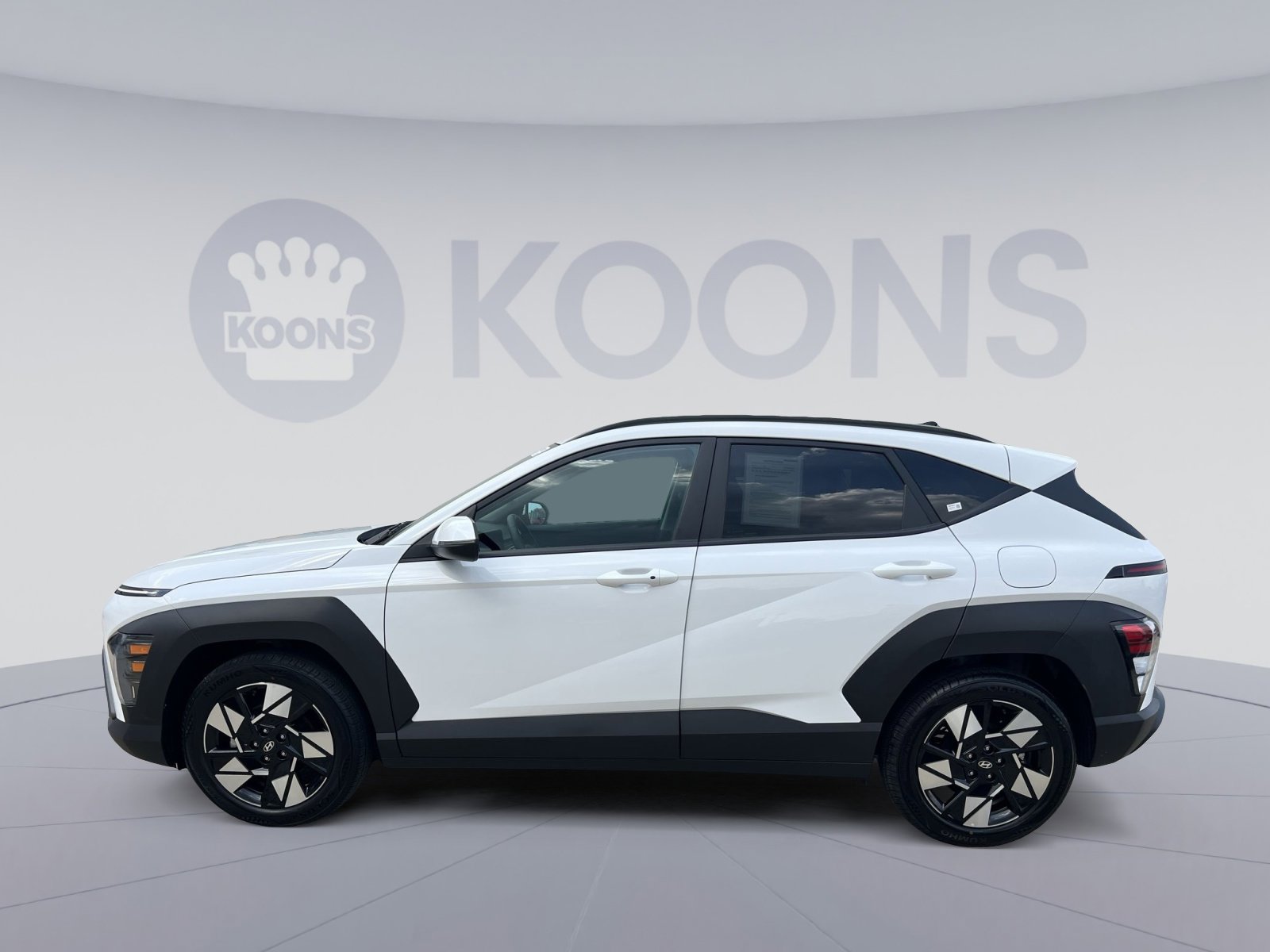Used 2025 Hyundai Kona SEL FWD image 13