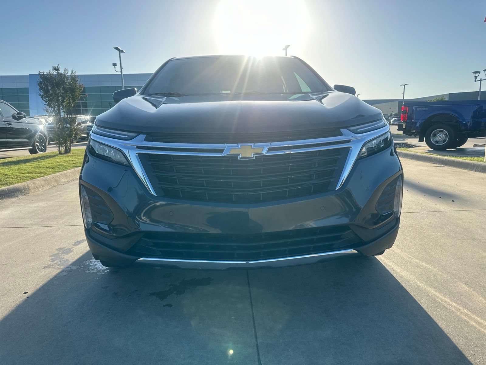 Used 2022 Chevrolet Equinox LT FWD image 9