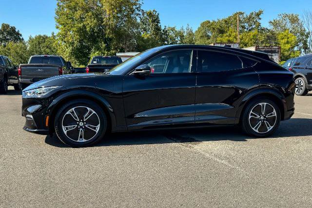 Certified 2023 Ford Mustang Mach-E Premium AWD/4WD image 6