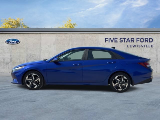 Used 2023 Hyundai Elantra SEL w/ Convenience Package FWD image 5