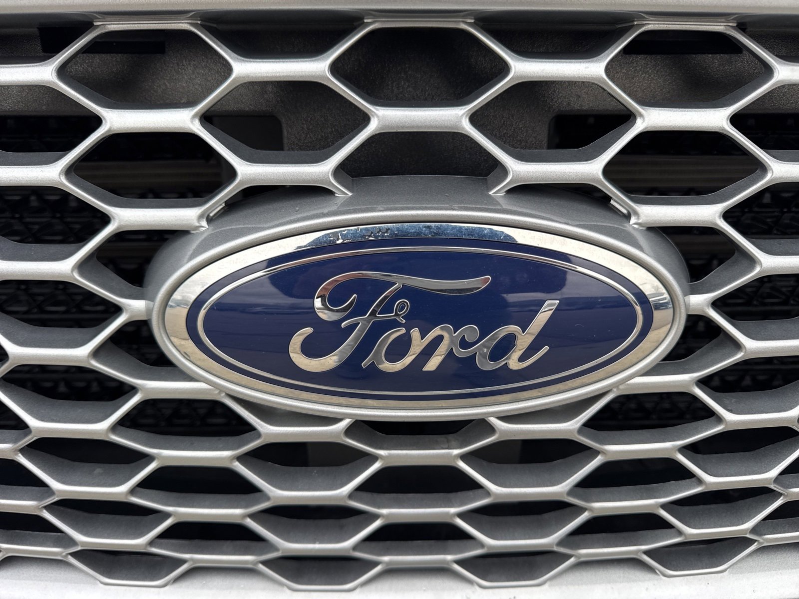 Certified 2024 Ford Edge SEL w/ Convenience Package image 13