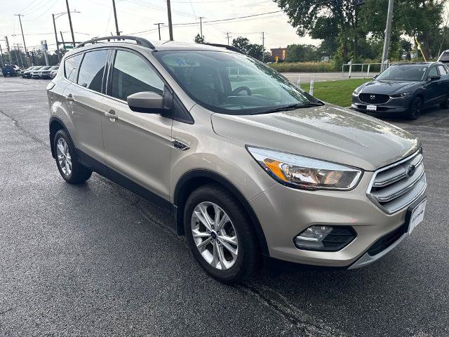 Certified 2018 Ford Escape SE w/ SE Sync 3 Package FWD image 3