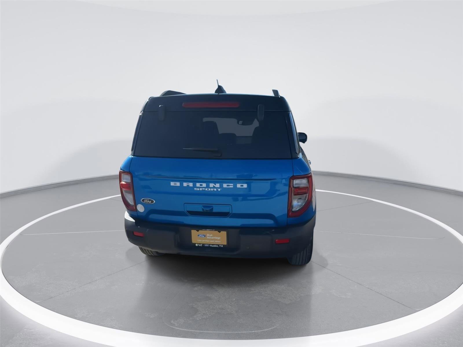 Certified 2025 Ford Bronco Sport Outer Banks w/ Outer Banks Tech Package+ image 4