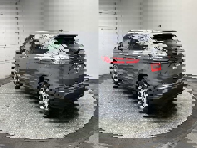 Certified 2024 Ford Edge SE w/ Cargo Accessory Package image 3