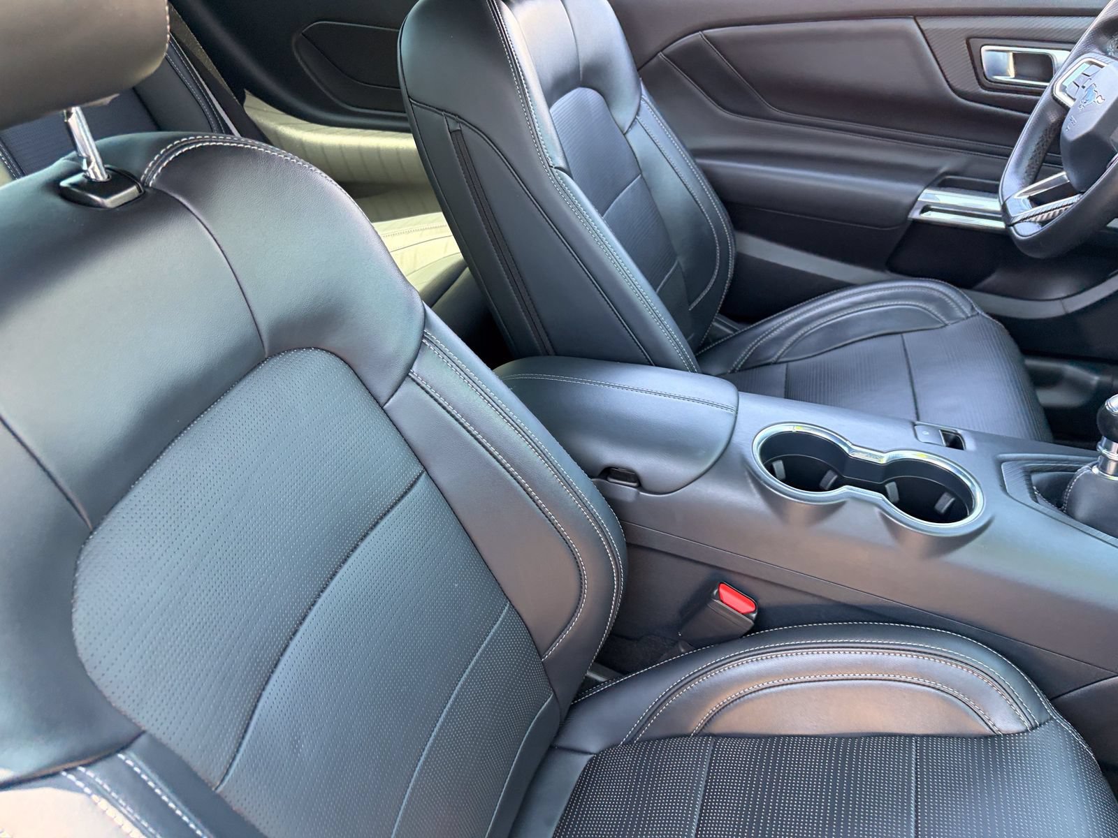 Certified 2025 Ford Mustang GT Premium RWD image 10