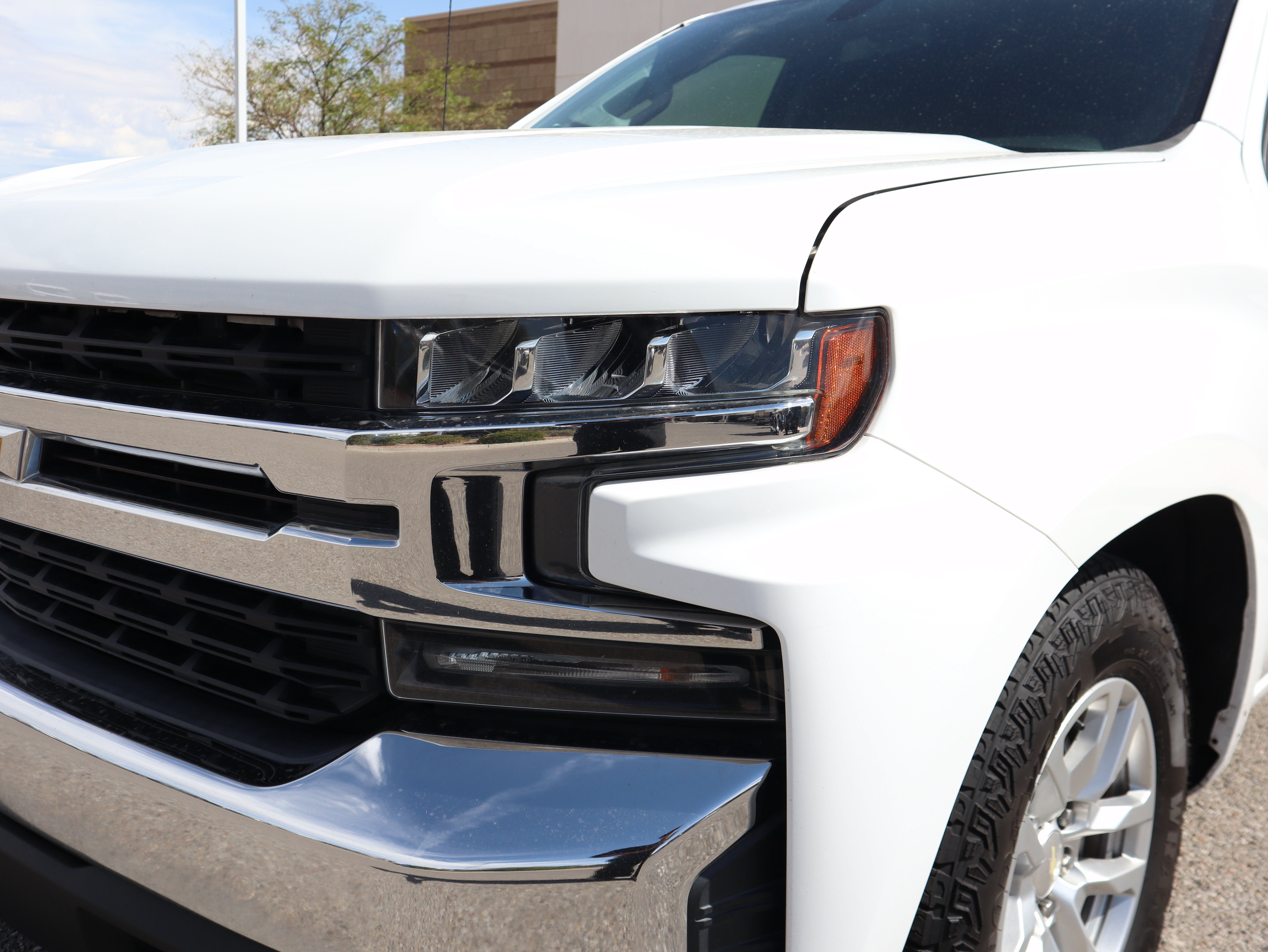 Used 2020 Chevrolet Silverado 1500 LT w/ All-Star Edition AWD/4WD image 14