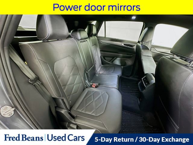 Used 2024 Volkswagen Atlas Cross Sport SE w/ Panoramic Sunroof Package AWD/4WD image 33