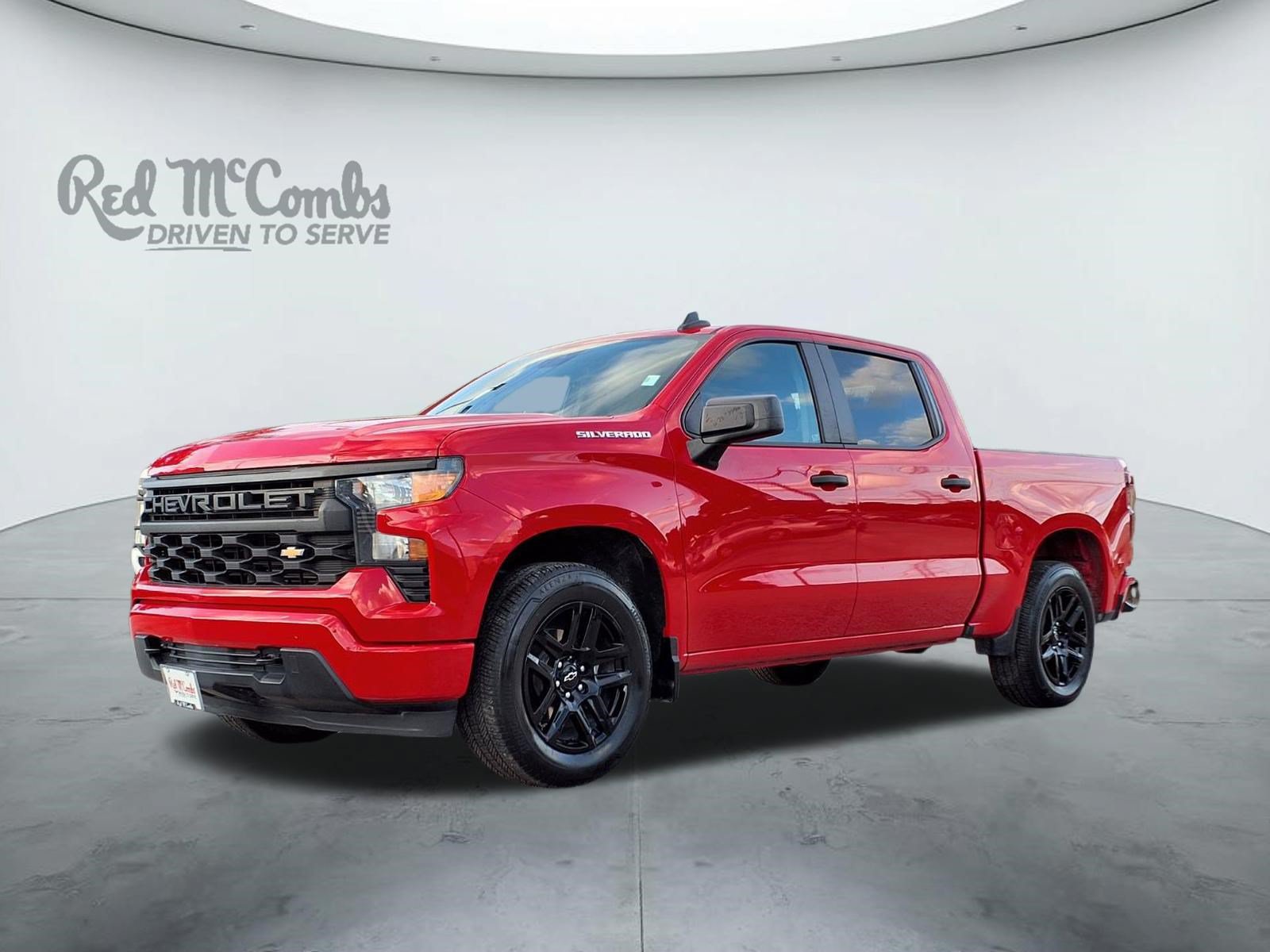 Used 2024 Chevrolet Silverado 1500 Custom RWD image 1