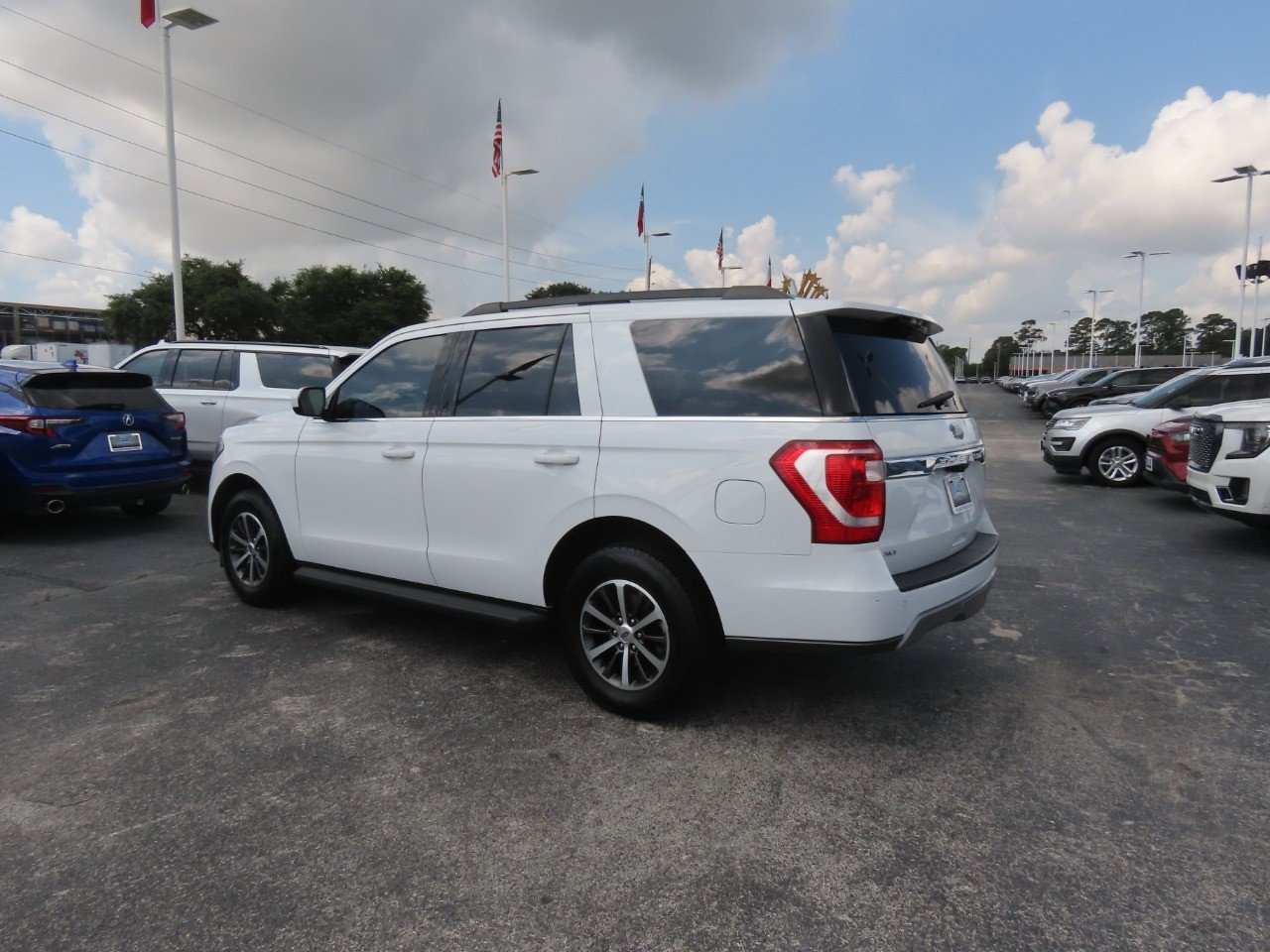 Certified 2020 Ford Expedition XLT RWD image 16
