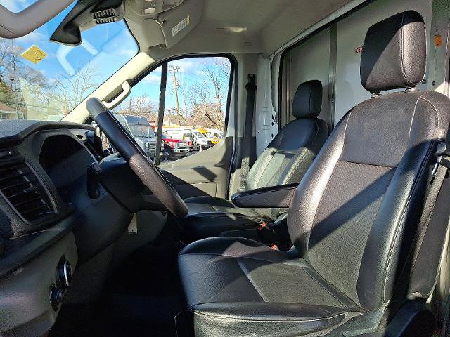 Certified 2022 Ford Transit 350 DRW RWD image 13