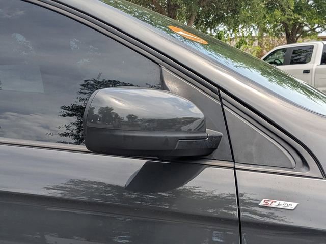 Certified 2021 Ford Edge ST-Line image 11