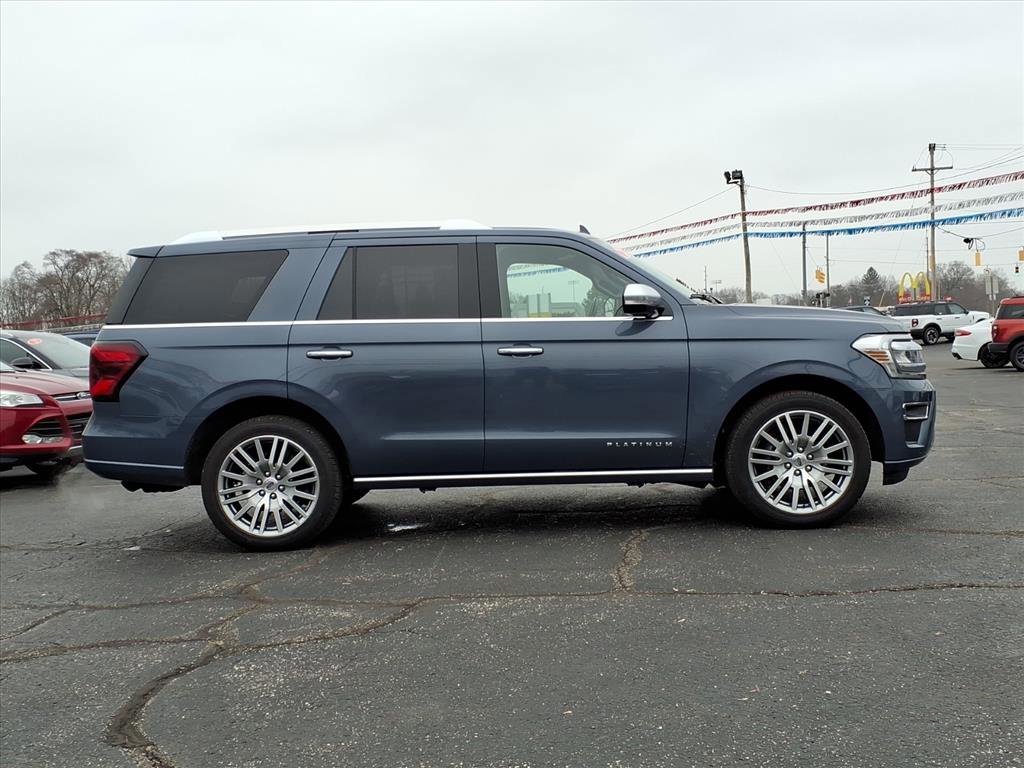Certified 2023 Ford Expedition Platinum image 6