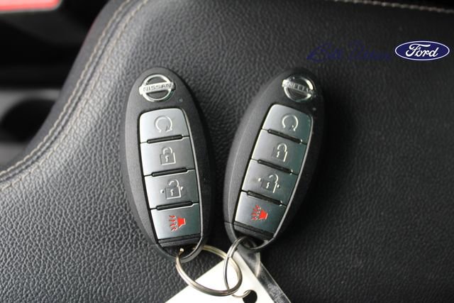 Used 2020 Nissan Kicks SR image 24