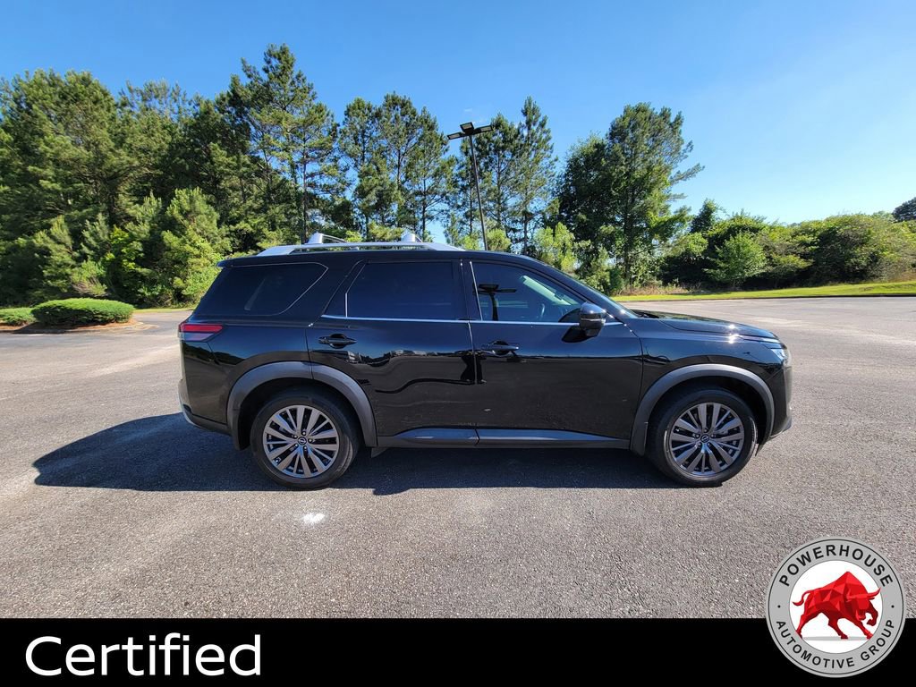 Used 2024 Nissan Pathfinder SL w/ SL Premium Package FWD image 6