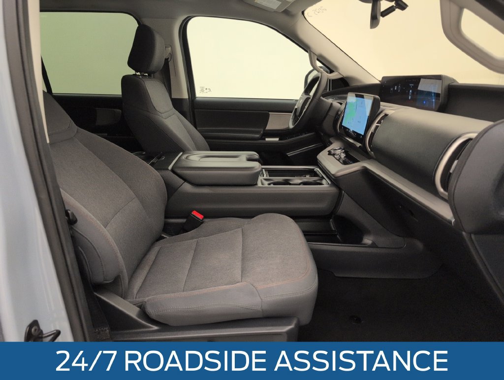Certified 2025 Ford Expedition Active AWD/4WD image 15