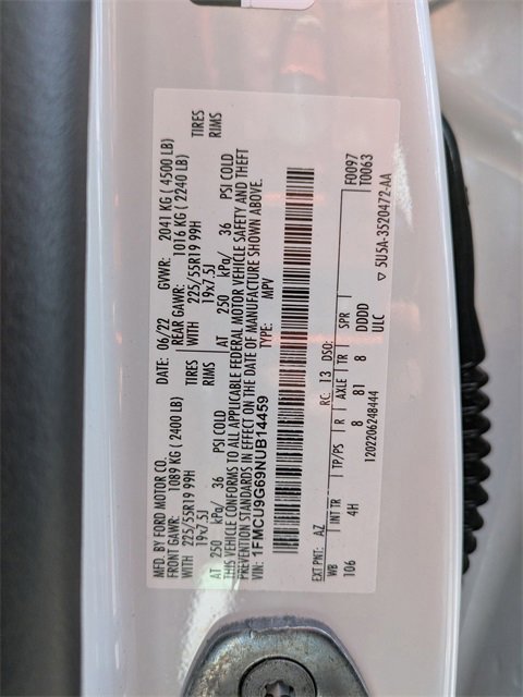 Certified 2022 Ford Escape SE w/ SE Sport Appearance Package image 29