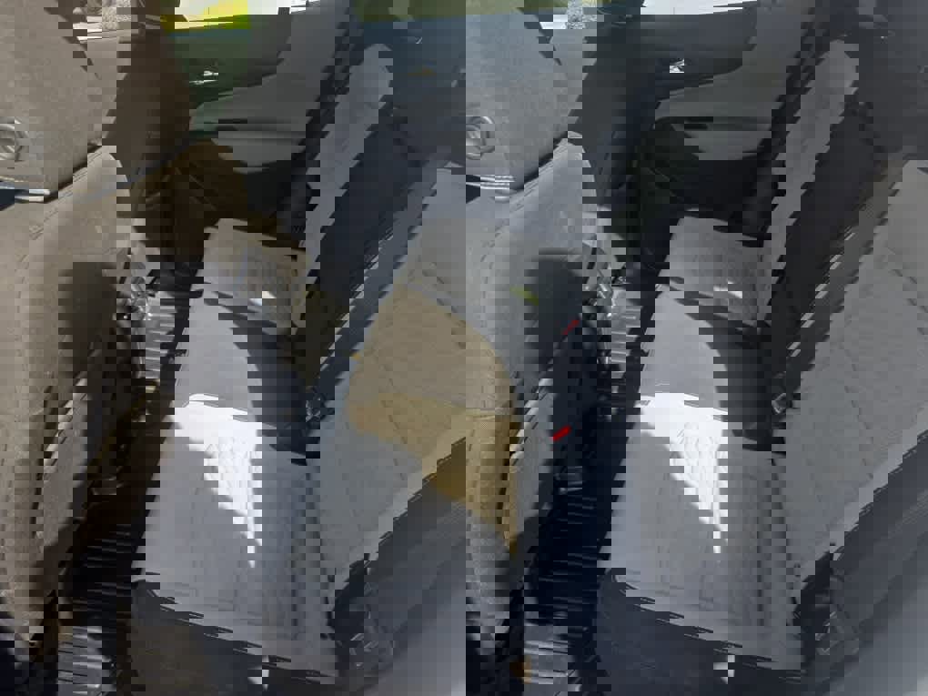 Used 2019 Chevrolet Equinox LT image 6