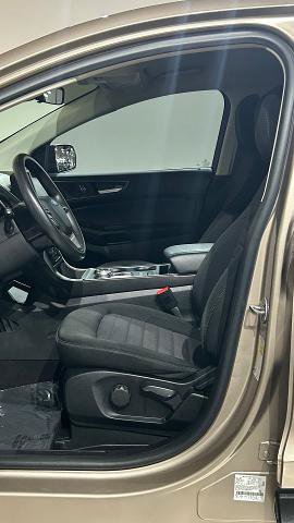 Certified 2021 Ford Edge SE w/ Cargo Accessory Package AWD/4WD image 36