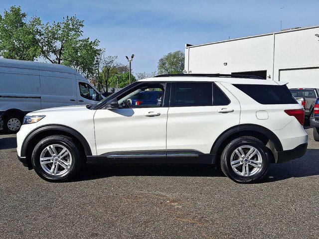 Certified 2022 Ford Explorer XLT w/ Equipment Group 202A AWD/4WD image 26